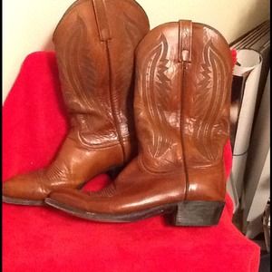 Lucheese,bundle for vonniem,this skirt,sweater