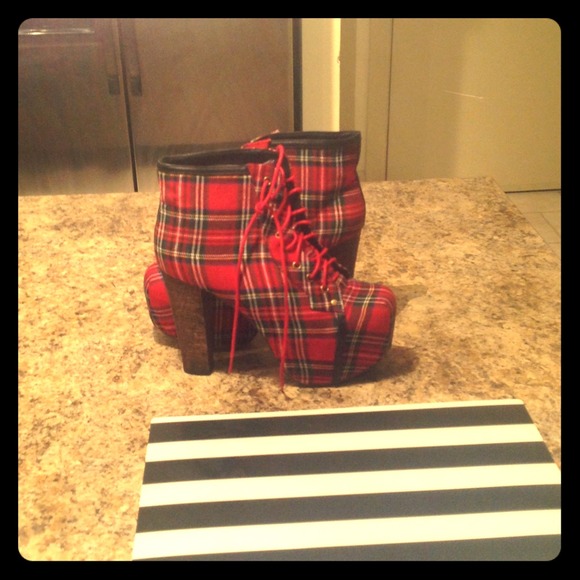 Jeffrey C. tartan litas. Pp price: $55 no trades