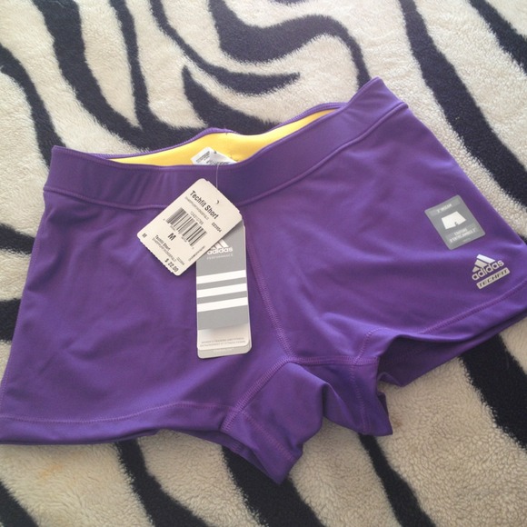 Trade for @deniseryan3     Techfit Exercise Shorts