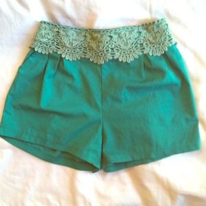 Classy shirts 💋✨