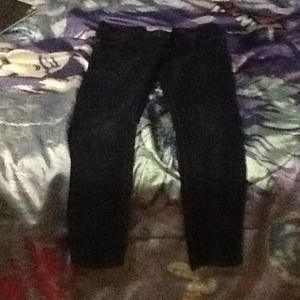 Cute faded jeans. Perfect for dates.