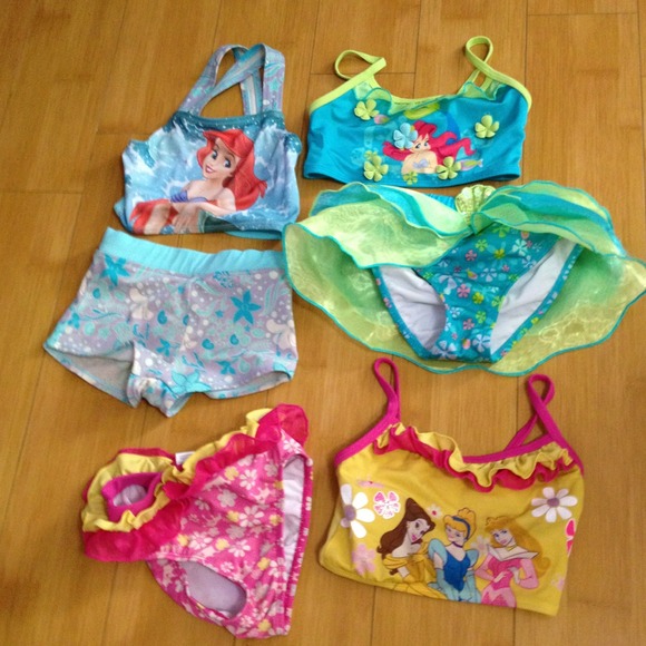 Disney swim suits for girls size 3/3 5/3-4 yrs