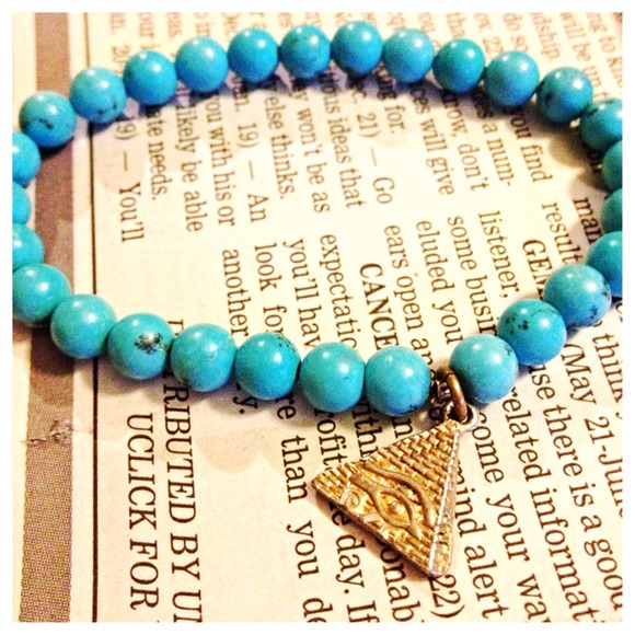 Jewelry - 🎉HP🎉 Egyptian Turquoise Stone Bracelet
