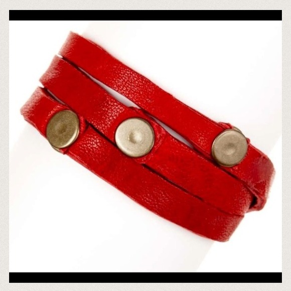~ BRAND NEW LESA WALLACE GENUINE LEATHER BRACELET~ - Picture 3 of 3