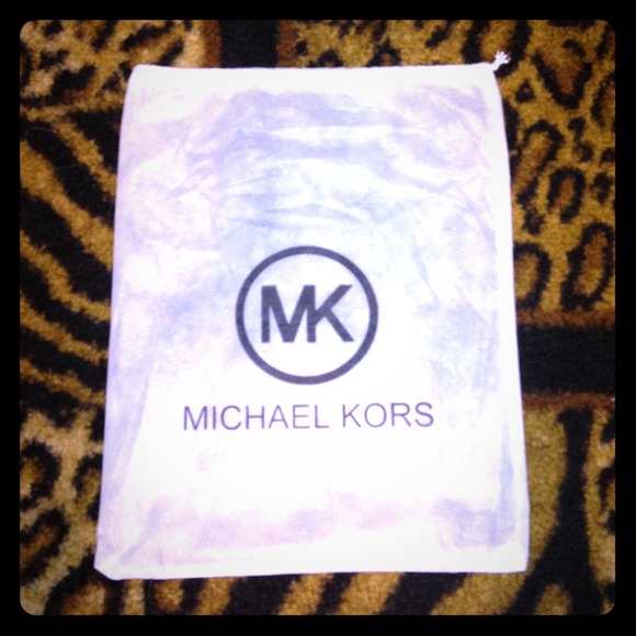 Small Michael Kors dust bag - Picture 1 of 3