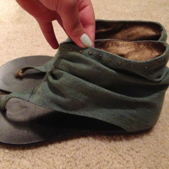 Bakers ankle sandal booties