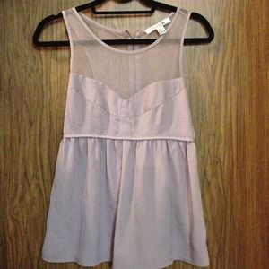 Lavender sleeveless shirt