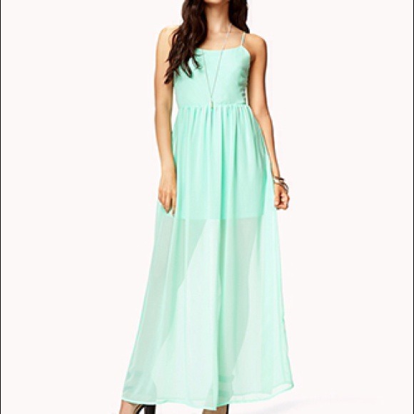 *******SOLD **********Mint maxi dress