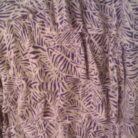 Purple Ruffle Shirt 💜 - Picture 2 of 4