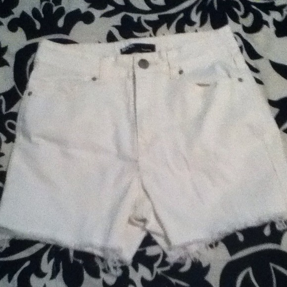 BDG white high rise shorts - Picture 1 of 3