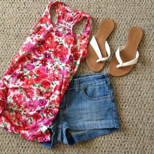 🚫Sold🚫Floral Shirt