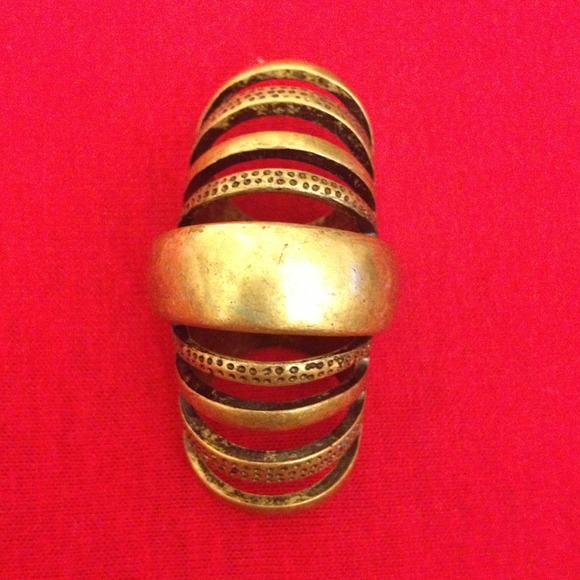 Sold - Picture 3 of 3