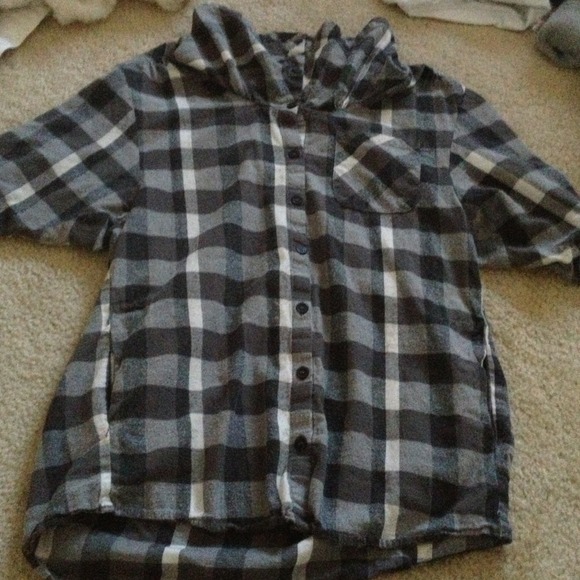 Cloth - Picture 3 of 3