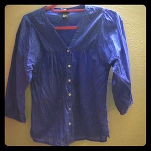 Blue 3 quarter shirt