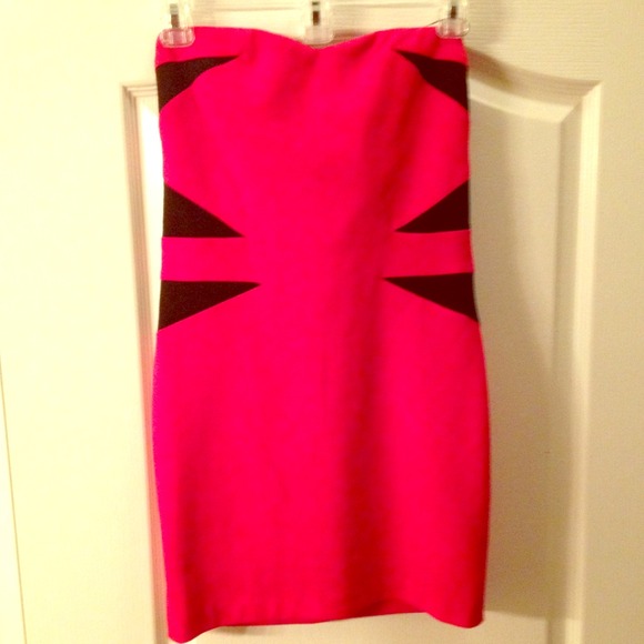 Red party dress