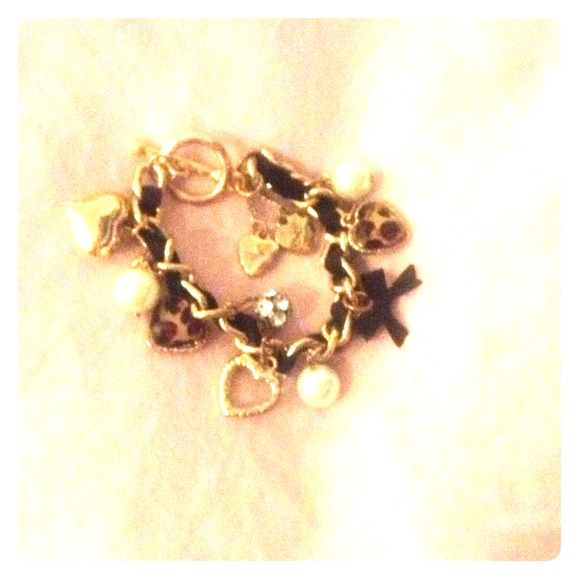🚫SOLD🚫 Fun bracelet!