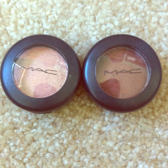 Mac eyeshadows