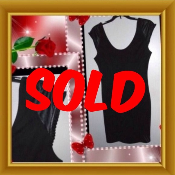 🎀SOLD🎀Kim Kardashian Bodycon, Fitted Black Dress
