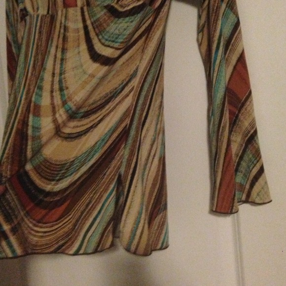 Shirt - Picture 2 of 3