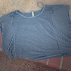💕SOLD💕Black & Grey Boxy Striped Top
