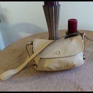 100% Authentic Coach Handbag NWT