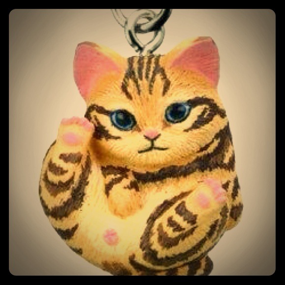 Japanese Cat Butt Key Chain