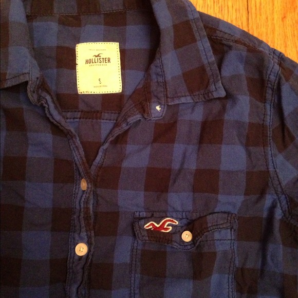 ⛔Sold bundle💥Hollister plaid shirt! - Picture 2 of 2
