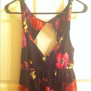 Roxy floral keyhole back dress