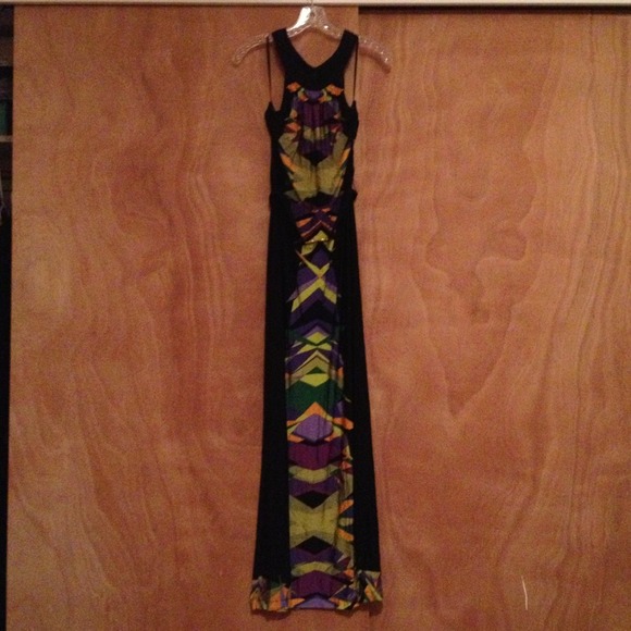 BCBG MAXAZRIA Halter Dress