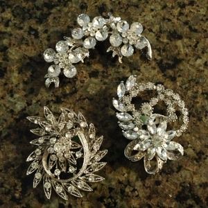 Brooches!!! 🌸So pretty🌸 $5.00 ea