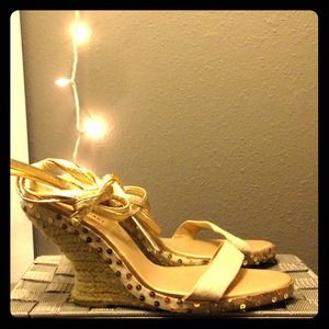 Colin Stuart gold lace up sandals size 11