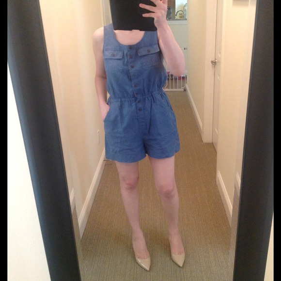 Forever 21 Dresses & Skirts - Sleeveless chambray romper
