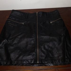 Black Leather H&M Skirt!