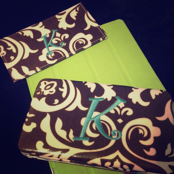 Really really cute K wallet!!