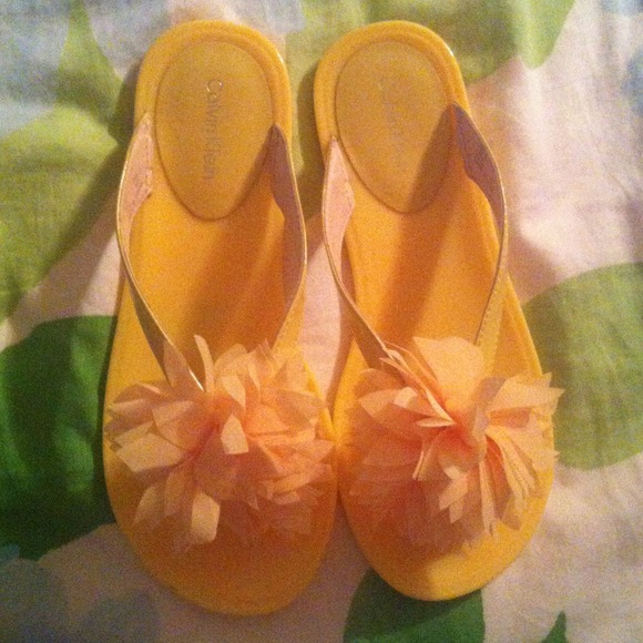 Calvin Klein flip flops