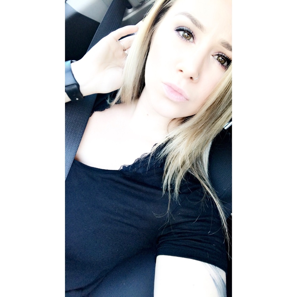 💀💋meet your seller/ buyer 💋💀