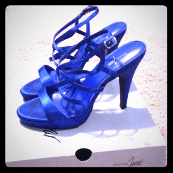 HALF OFF Blue Strappy "Mandy" Heel