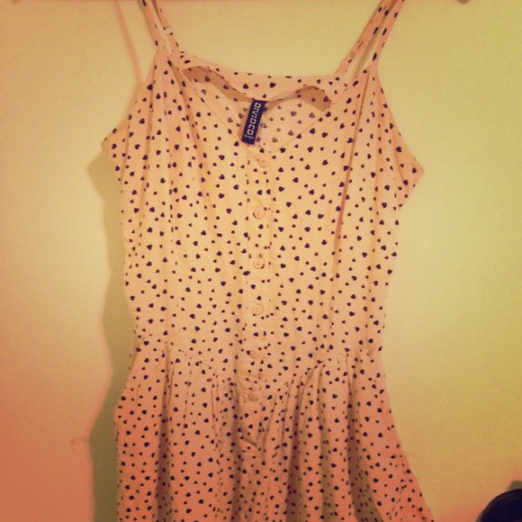 H&M Dresses & Skirts - I'm moving. Need to get rid of clothing.