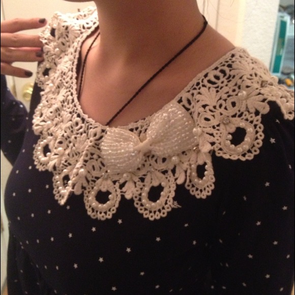 Navy Princess dress w/ star pattern & diamond bow - Picture 3 of 3