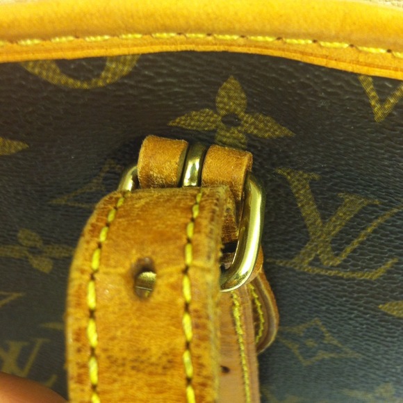 sold!!!AR0036 louis vuitton petit bucket  Bag - Picture 4 of 4