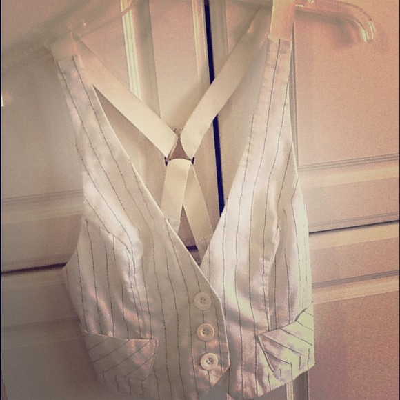 Sleveless White and Black Pinstripe Vest