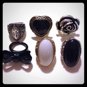 Fun cocktail rings!! Size 6 and 7