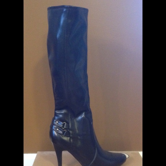 Black leather knee High boots size 8