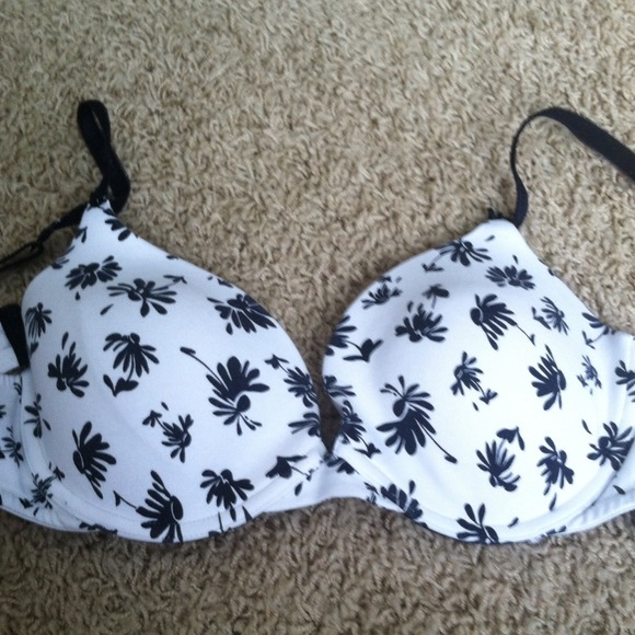 SOLD - Picture 4 of 4