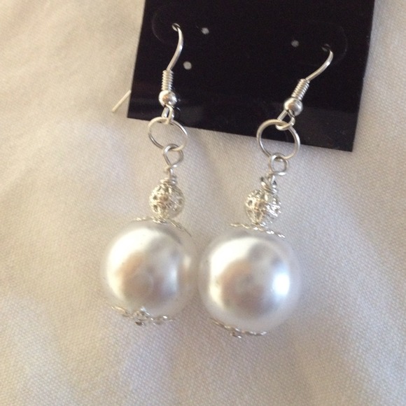 Pearl Earrings