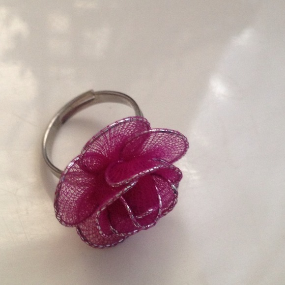 Pink Flower Ring - Picture 3 of 4