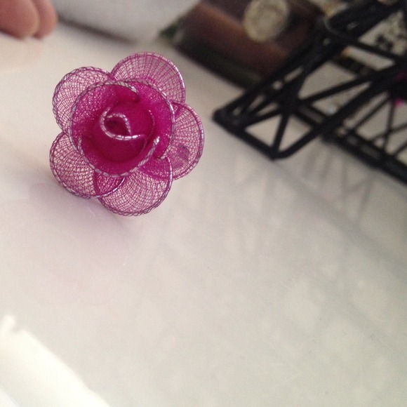 Pink Flower Ring - Picture 4 of 4