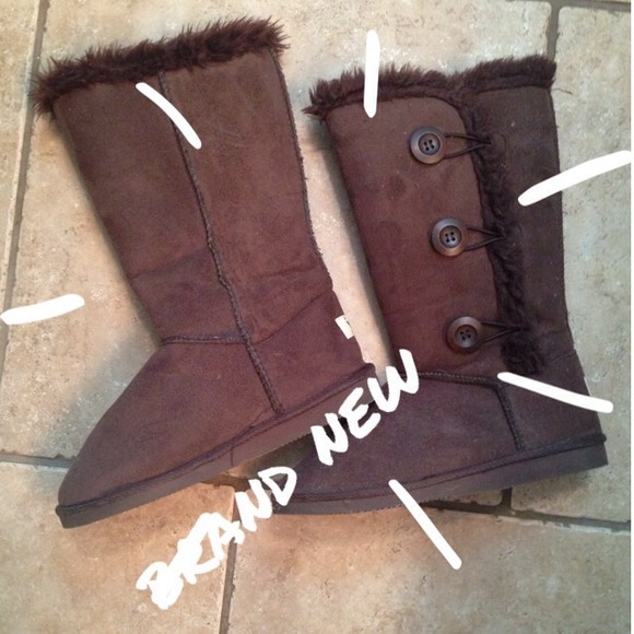Boots barely worn