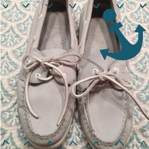 Light blue Sperry Top-Sider