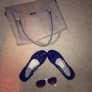 Shiny black ballet flats!